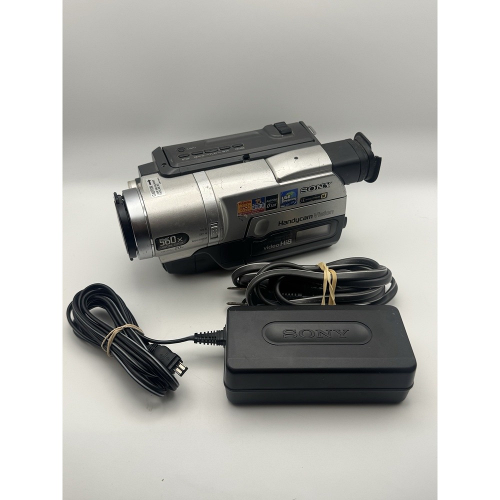 Sony CCD-TRV68 Hi8 Handycam Camcorder NightShot Tested Working Bundle READ